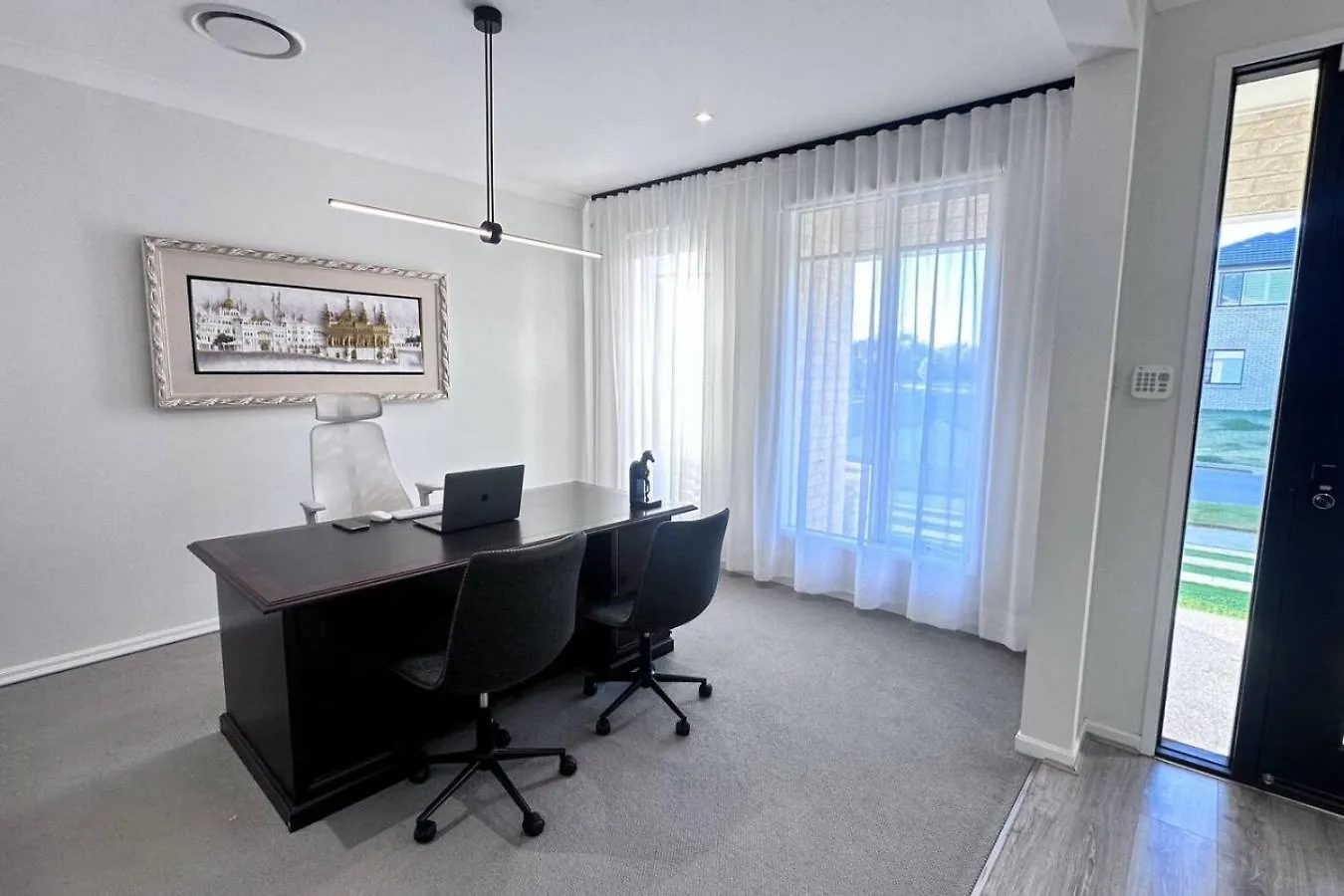 נורת' לייקס Lotus Grand Home In Mango Hill Sleeps 8 אוסטרליה