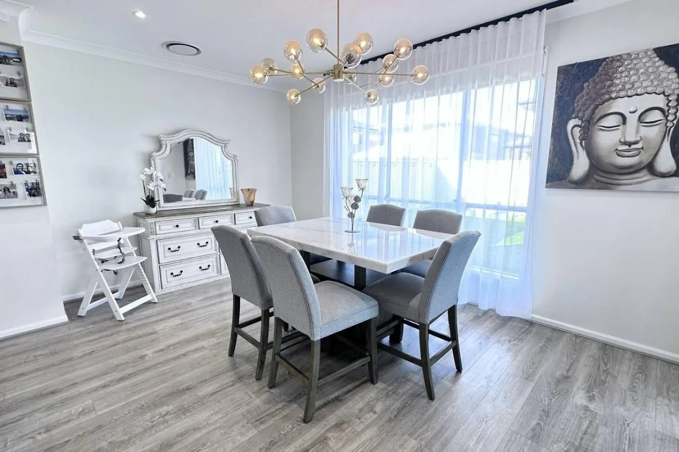 Holiday home Lotus Grand Home In Mango Hill Sleeps 8 North Lakes